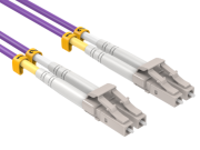 In practical applications, what is the transmission speed of OM4 Li kabla optic,?